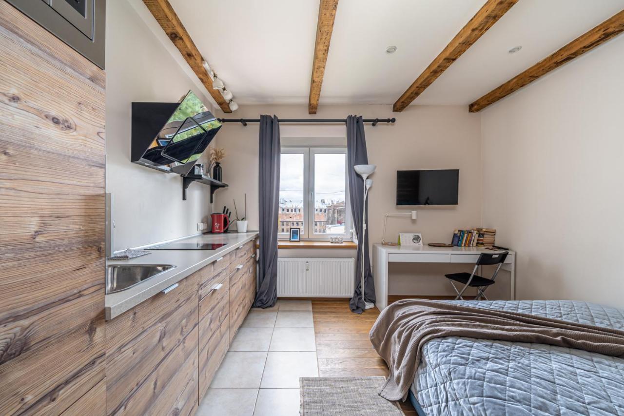 Trendy Top-Floor Stay In Heart Of Riga, Near Bars & Culture 외부 사진