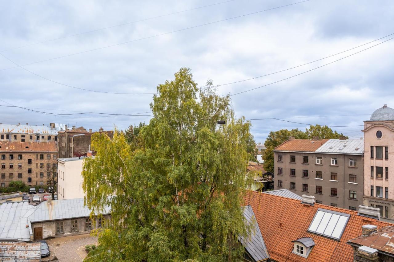 Trendy Top-Floor Stay In Heart Of Riga, Near Bars & Culture 외부 사진