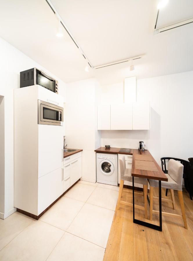 Trendy Top-Floor Stay In Heart Of Riga, Near Bars & Culture 외부 사진